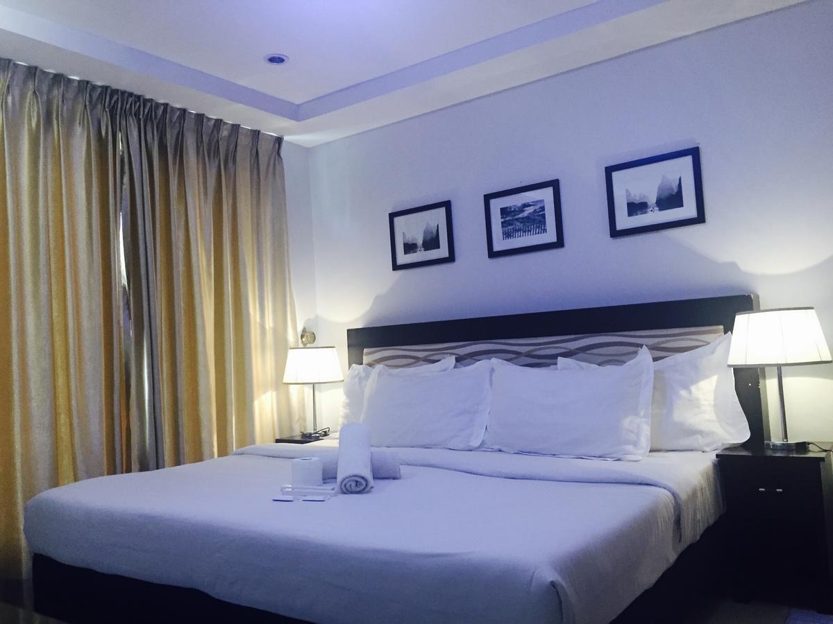 Dragonlink Suites @ Bel-Air Soho Макати Экстерьер фото